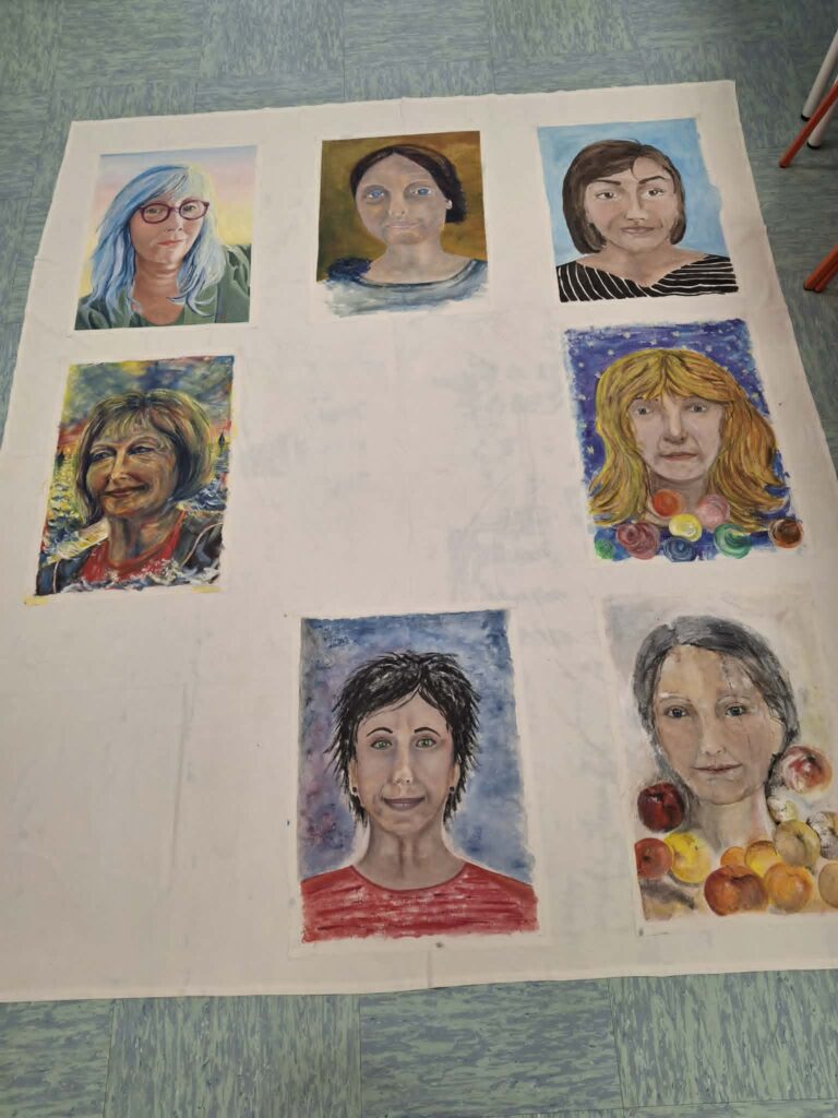 🎨 Ko se portreti srečajo